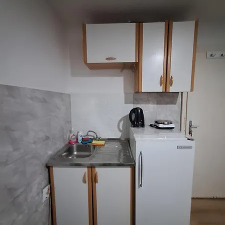 招待所 Pandora's Place 塞拉耶佛