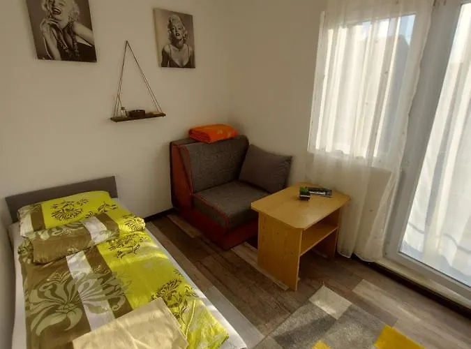 Gostinjska kuća Pandora's Place 3*