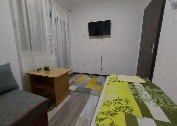 Pandora's Place 招待所