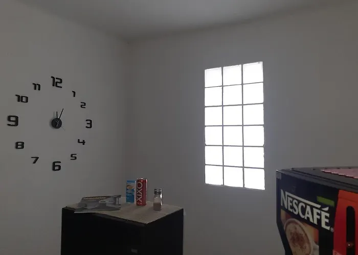 Pandora's Place Gostinjska kuća